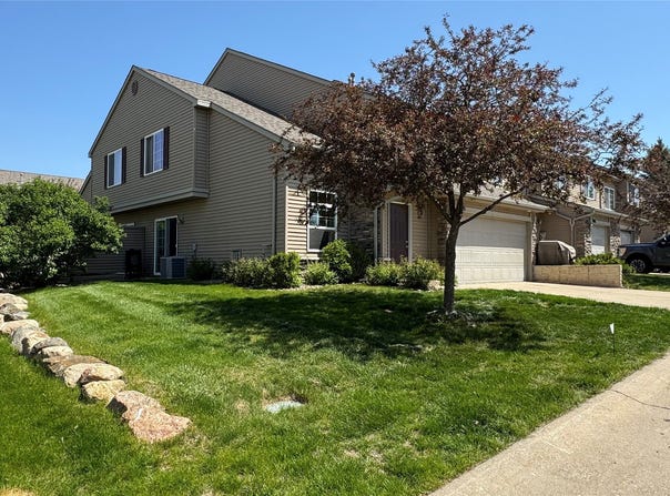 601 Orchard Hills Drive unit: 3005, Norwalk, IA 50211