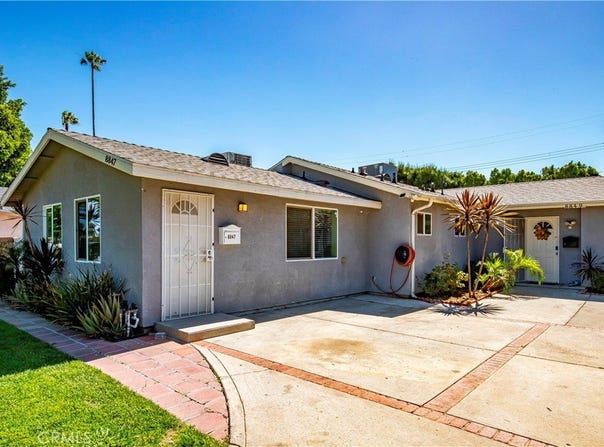 8847 Debra Ave, North Hills, CA 91343