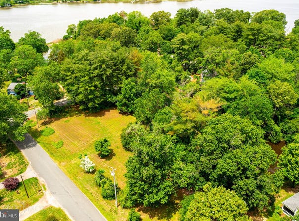 EAST STREET, CHESTERTOWN, MD 21620