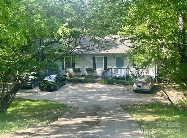 1120 Bradford Mountain Road SW, Lenoir, NC 28645