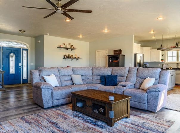 1247 Sequoia Dr, Powell, WY 82435