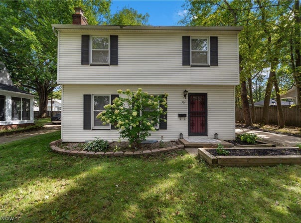 751 Roslyn Avenue, Akron, OH 44320