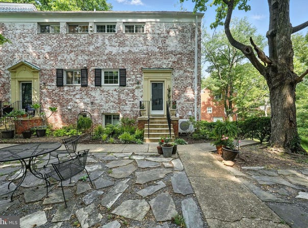 1635 FITZGERALD LANE, ALEXANDRIA, VA 22302
