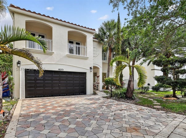 16371 SW 49th Ct, Miramar, FL 33027