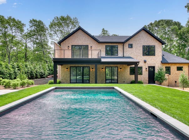 62 Whooping Hollow Road, East Hampton, NY 11937