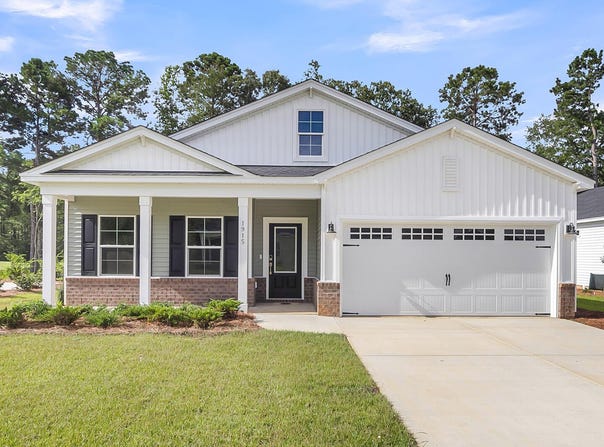 1915 Deercreek Drive, Manning, SC 29102