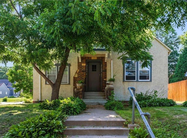 2101 Vincent Avenue N, Minneapolis, MN 55411