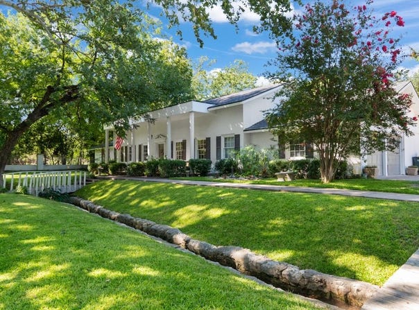 311 River Rd, Del Rio, TX 78840