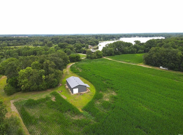3999 S 800 E, Walkerton, IN 46574