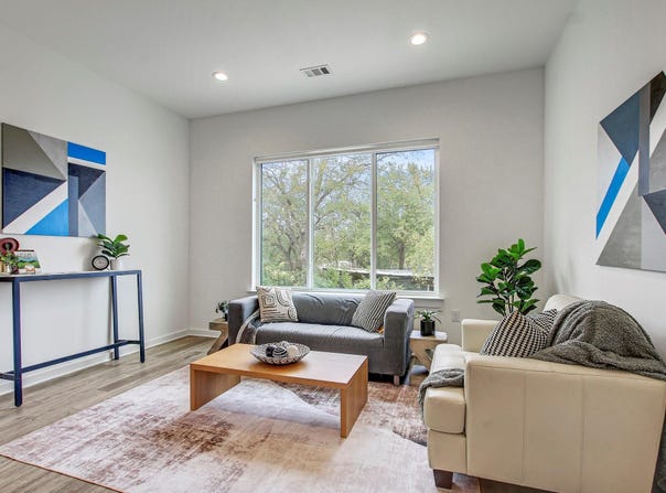 2804 S 1st St, Austin, TX 78704