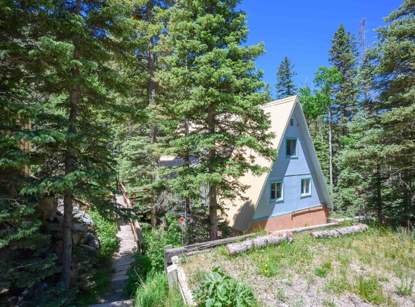 17 Zaps, Taos Ski Valley, NM 87525-0000