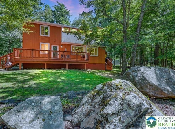 104 Hyland Drive, Stroud Twp, PA 18301
