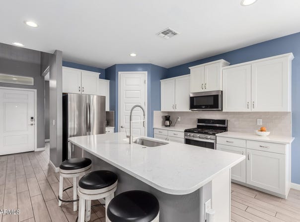16539 W WINSTON Drive, Goodyear, AZ 85338