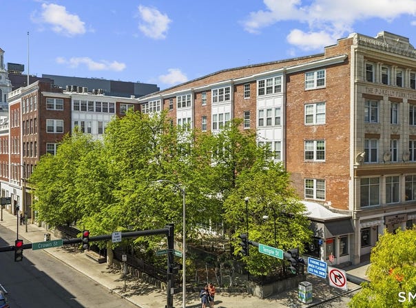 196 Crown Street, New Haven, CT 06511