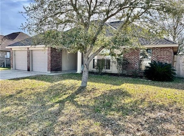 35 DEREK Lane, La Place, LA 70068