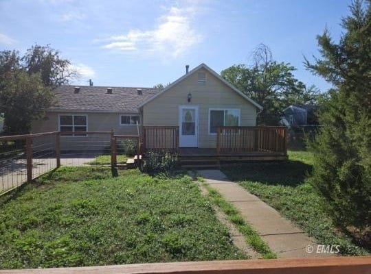 817 N Merriam Ave, Miles City, MT 59301