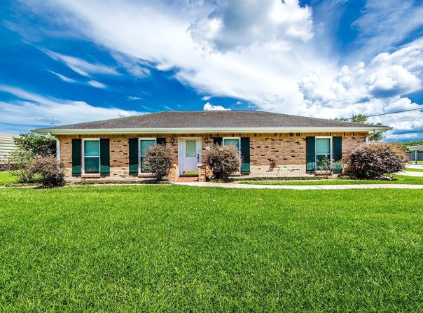 113 Emerald Park Drive, Thibodaux, LA 70301