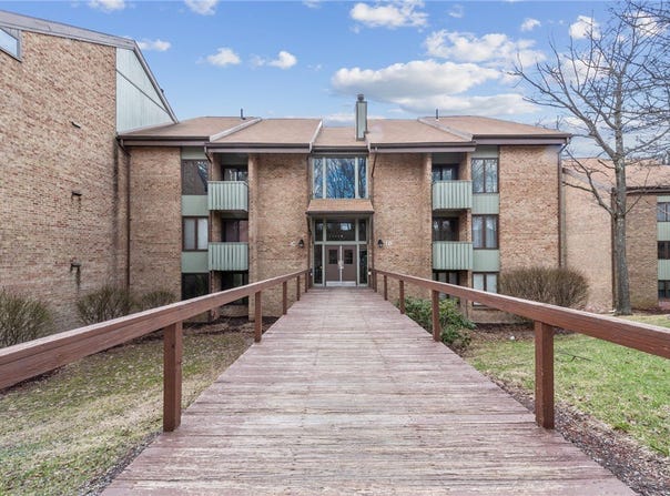 1c4 Mountain Villas Dr, Seven Springs Resort, PA 15622
