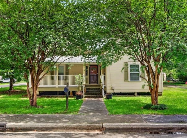 522 E Canal Street, Picayune, MS 39466