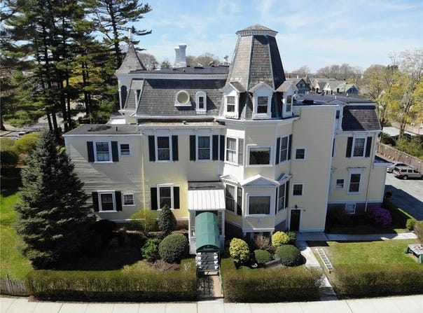 45 Ayrault Avenue, Newport, RI 02840