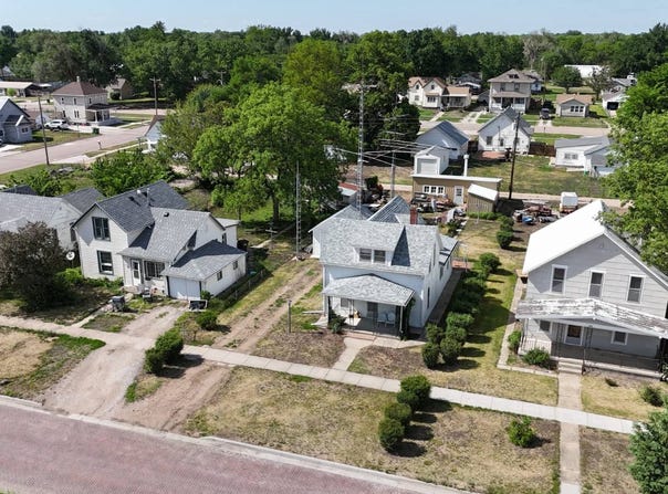 542  W 5th Street, York, NE 68467