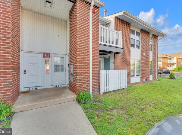 275 GREEN STREET, EDGEWATER PARK, NJ 08010