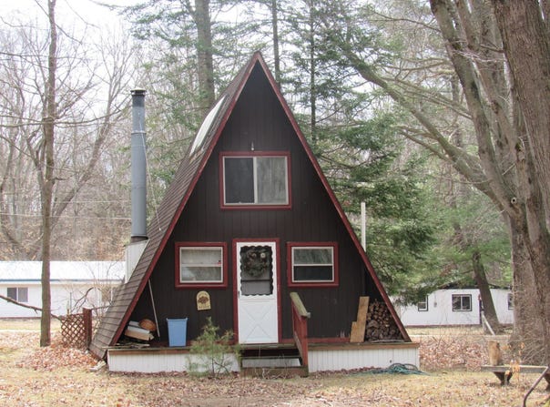 5892 Woodland, Lake, MI 48632