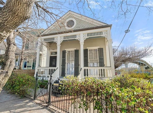 1244 ANNUNCIATION Street, New Orleans, LA 70130