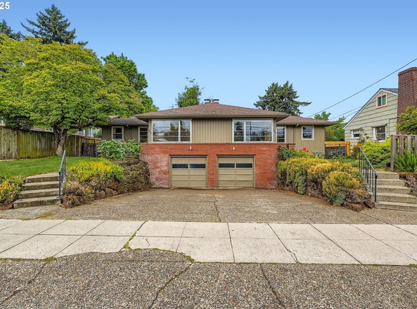4645 NE 42ND AVE, Portland, OR 97218