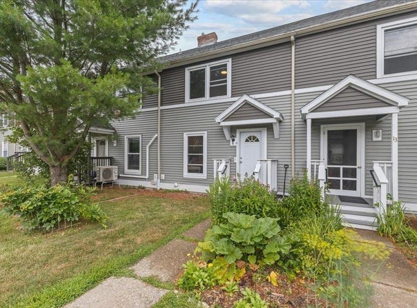 11 Woodbridge Lane, Middlebury, VT 05753