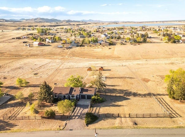 5308 Beverly Dr, Berthoud, CO 80513