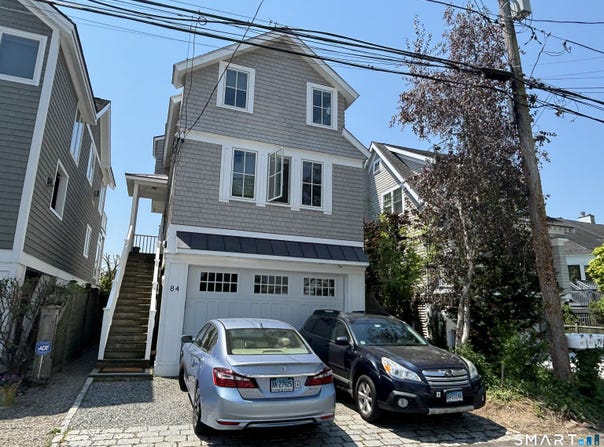 Fairfield, CT 06824