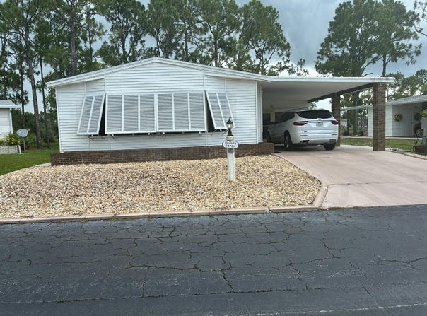 19701 WOODFIELD CIRCLE, N. Fort Myers, FL 33903