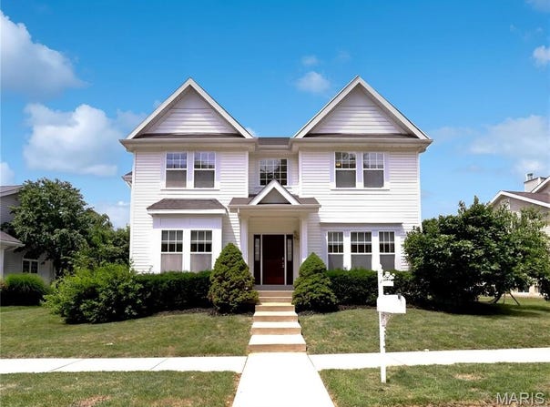 756 Thunder Hill Drive, O'Fallon, MO 63368