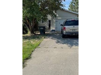 1251 Sweetwater Rd, Douglas, WY 82633