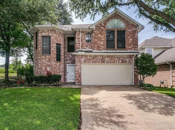 1305 Pawnee Trail, Carrollton, TX 75007