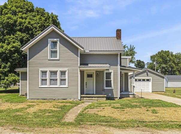 211 E Hobart Street, Ashley, IN 46705