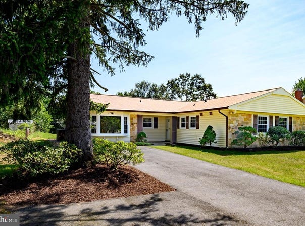 12303 MANVEL LN, BOWIE, MD 20715