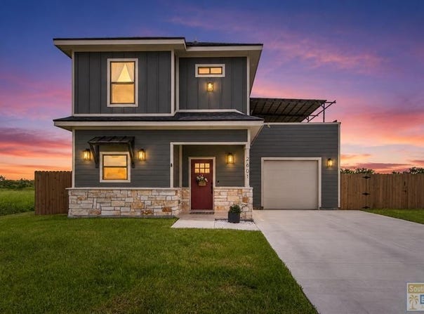 2601 Eliseo Villarreal Ave, Port Isabel, TX 78578