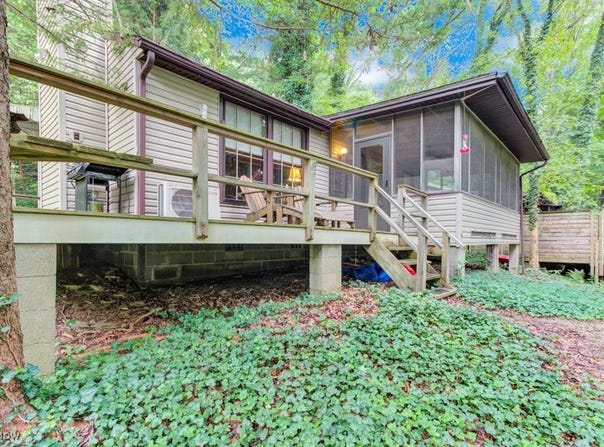 3549 Rockwood Drive SW, Carrollton, OH 44615
