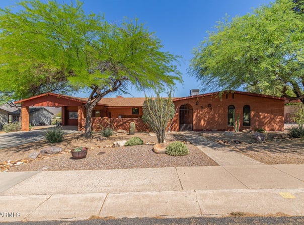 107 N JOHNSTON Drive, Kearny, AZ 85137