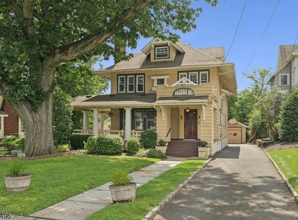 534 E Broad St, Westfield Town, NJ 07090-2116