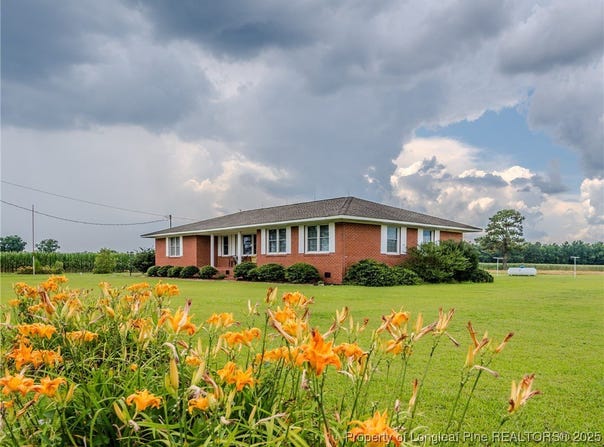 2161 Bloomingdale Road, Orrum, NC 28369