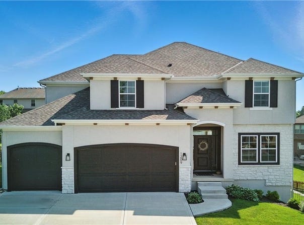 1209 Brunswick Lane, Raymore, MO 64083