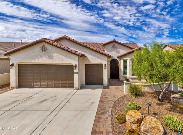 32882 S Hyrax Lane, Oracle, AZ 85623