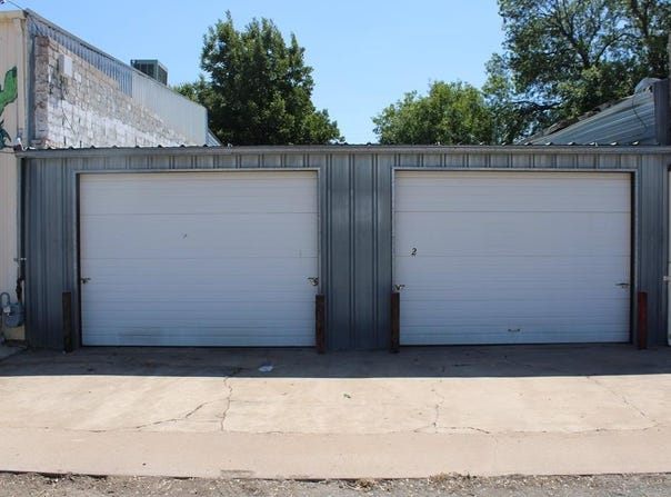 711 Strong Avenue, Ballinger, TX 76821
