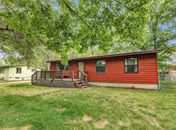 172 S PIERCE Street, ADAMS, WI 53910