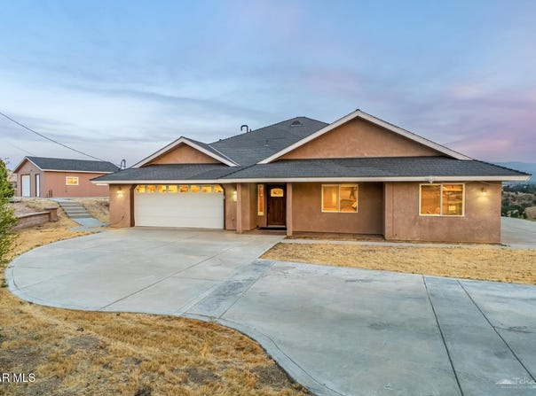 23309 Tak Court, Tehachapi, CA 93561