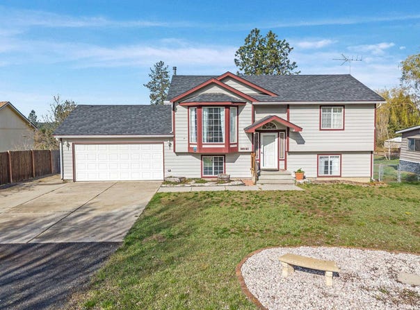 38121 N Frontage Rd, Elk, WA 99009