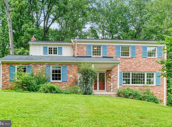 9130 SAINT MARKS PL, FAIRFAX, VA 22031